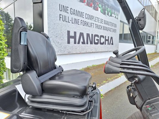 Chariot élévateur frontal 4 roues Hangcha AE20C