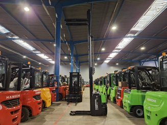 Gerbeur accompagnant Hangcha CDD20 XT1-SI