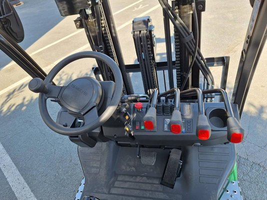 Chariot élévateur frontal 3 roues Hangcha XC3-15i (CPDS15-XCY2G-SI)
