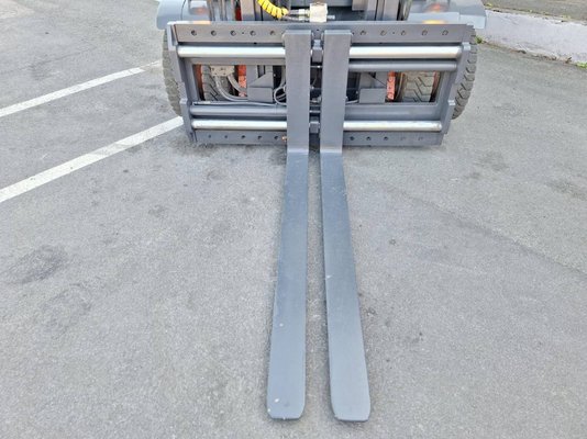 Chariot élévateur frontal 4 roues Linde H70 D