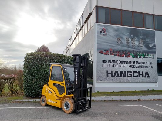 Chariot élévateur frontal 4 roues Hangcha XE25i (CPD25-XEY2-SI)
