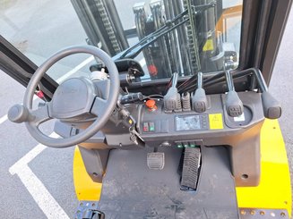 Chariot élévateur frontal 4 roues Hangcha XE38i (CPD38-XEY2HA-SI)