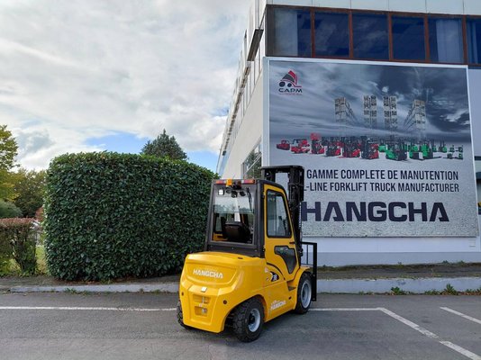 Chariot élévateur frontal 4 roues Hangcha XE38i