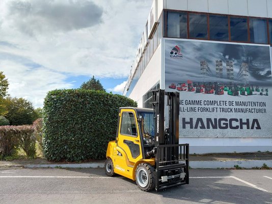 Chariot élévateur frontal 4 roues Hangcha XE38i