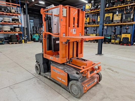 Nacelle à mât vertical JLG TOUCAN DUO
