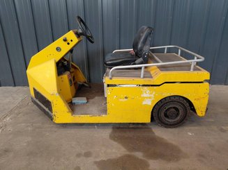 Tracteur de remorquage Charlatte TE206