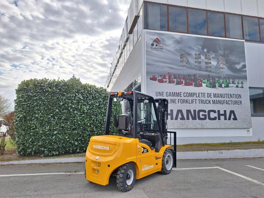 Chariot élévateur frontal 4 roues Hangcha XE30-i