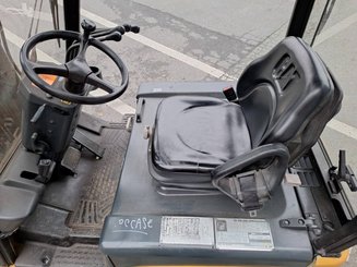 Chariot élévateur frontal 3 roues Caterpillar EP16NT
