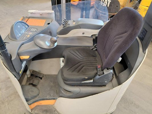 Chariot à mât rétractable Crown ESR5000 2.0