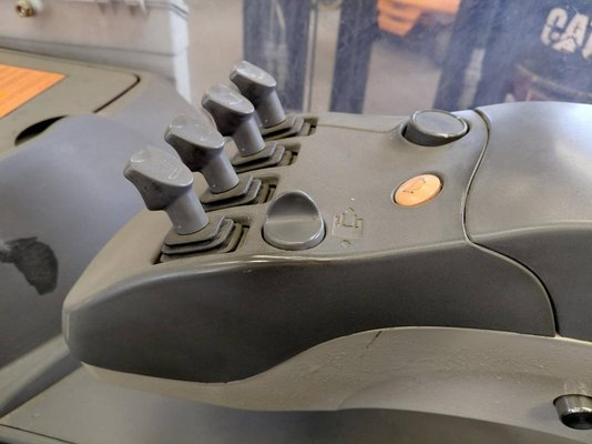 Chariot à mât rétractable Crown ESR5000 2.0