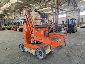 Nacelle à mât vertical JLG TOUCAN 8E