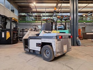 Tracteur de remorquage Spykstaal 306
