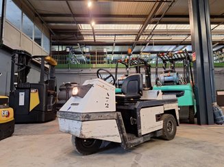 Tracteur de remorquage Spykstaal 306