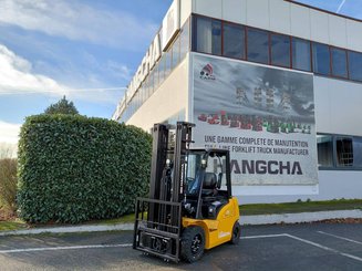 Chariot élévateur frontal 4 roues Hangcha XE25i ( CPD25-XEY2HA-SI )