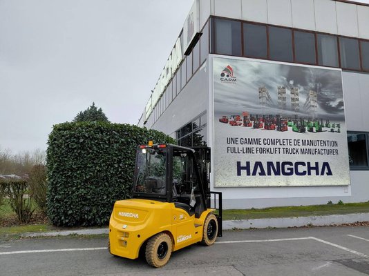 Chariot élévateur frontal 4 roues Hangcha XE30i ( CPD30-XEY2HA-SI )
