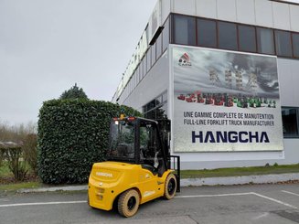 Chariot élévateur frontal 4 roues Hangcha XE30i ( CPD30-XEY2HA-SI )