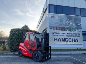 Chariot élévateur frontal 4 roues Hangcha XF50D-2 (CPCD50-X2XH8F)