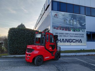 Chariot élévateur frontal 4 roues Hangcha XF50D-2 (CPCD50-X2XH8F)