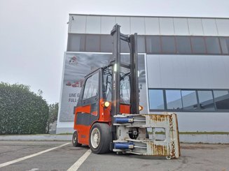 Chariot élévateur frontal 4 roues Carer Z70H