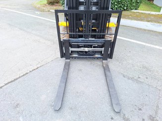 Chariot élévateur frontal 4 roues Hangcha XE25i (CPD25-XEY2H-SI)