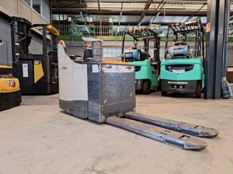 Transpalette porté debout Crown WT3040 2.00