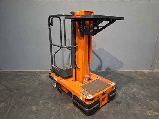 Nacelle à mât vertical JLG POWER PICKER
