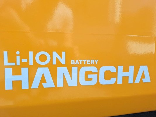 Chariot élévateur frontal 4 roues Hangcha XE25i
