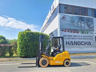 Chariot élévateur frontal 4 roues Hangcha XE25i