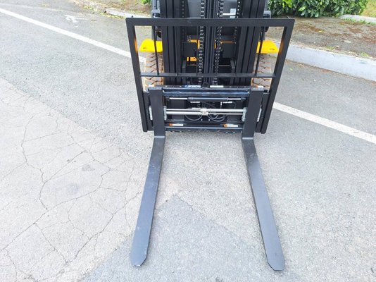 Chariot élévateur frontal 4 roues Hangcha XE25i
