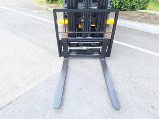 Chariot élévateur frontal 4 roues Hangcha XE25i