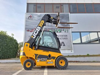 Chariot élévateur télescopique JCB TELETRUCK TLT30