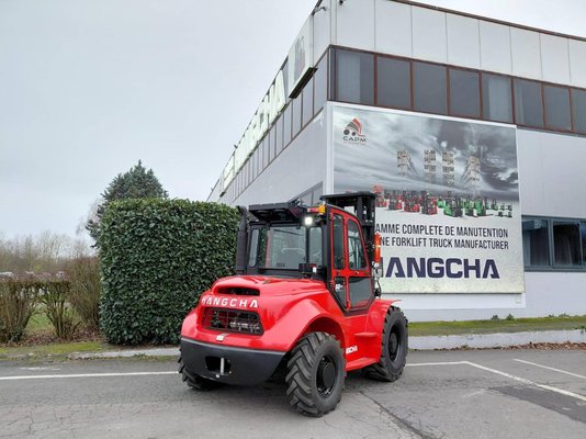 Chariot élévateur tout terrain Hangcha TT50-4 (CPCD50-XW95C-RT4)