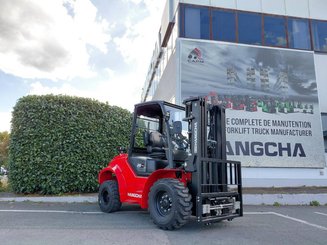 Chariot élévateur tout terrain Hangcha TT25-2 (CPCD25-X2W98E-RT2)