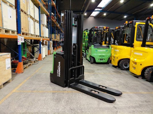 Gerbeur accompagnant Hangcha CDD20 XT1-SI