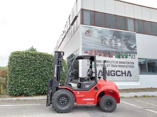 Chariot élévateur tout terrain Hangcha TT35-2 (CPCD35-X2W98E-RT2)
