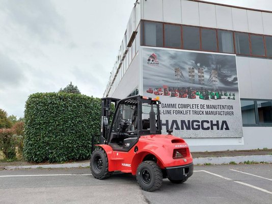 Chariot élévateur tout terrain Hangcha TT35-2 (CPCD35-X2W98E-RT2)