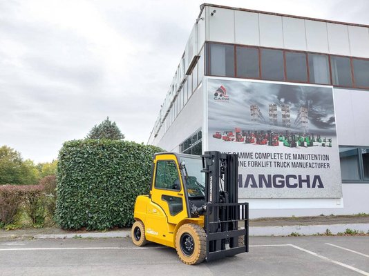 Chariot élévateur frontal 4 roues Hangcha XE50i-500 ( CPD50-XEXY2-SI )
