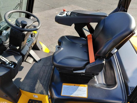 Chariot élévateur frontal 4 roues Hangcha XE30i ( CPD30-XEY2HA-SI )