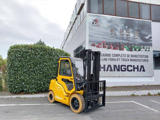 Chariot élévateur frontal 4 roues Hangcha XE35i (CPD35-XEY2HA-SI)