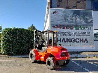 Chariot élévateur tout terrain Hangcha TT30-2