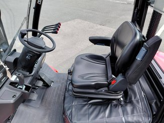 Chariot élévateur frontal 4 roues Hangcha XF25D-2 (CPCD25-X2H7F1)