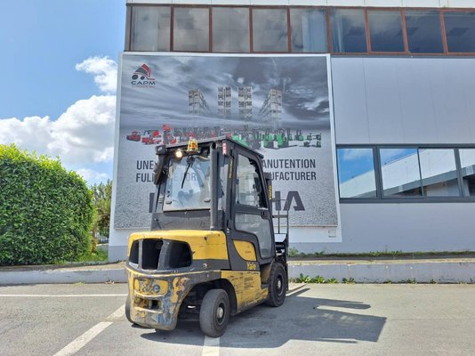 Chariot élévateur frontal 4 roues Yale GDP25VX