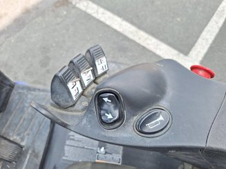 Chariot élévateur frontal 3 roues Hyster  J16XNTLWB