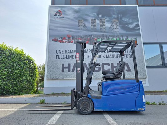 Chariot élévateur frontal 3 roues Hyster  J16XNTLWB