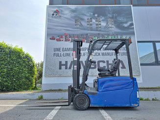 Chariot élévateur frontal 3 roues Hyster  J16XNTLWB