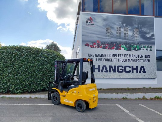 Chariot élévateur frontal 4 roues Hangcha XE18i (CPD18-XEY2HA-SI) 