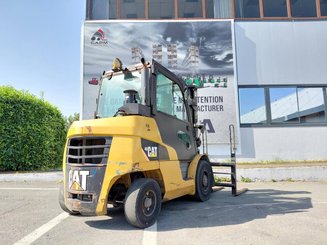 Chariot élévateur frontal 4 roues Caterpillar DP40N