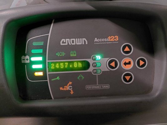 Préparateur de commandes Crown MPC3040-12