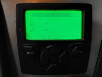 Chariot à mât rétractable Caterpillar NR14N