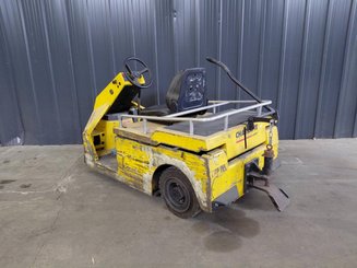 Tracteur de remorquage Charlatte TE206
